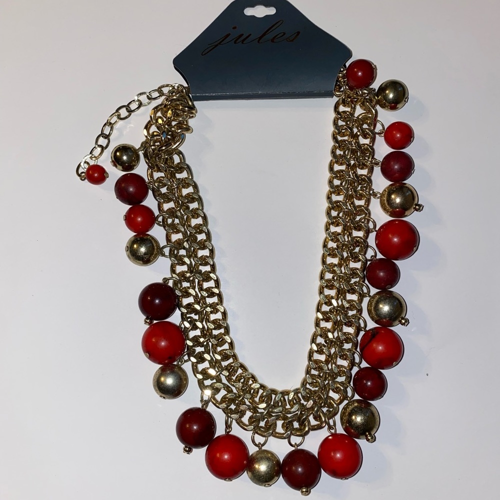 Jules NEW WITH TAGS gold chain with large beads.